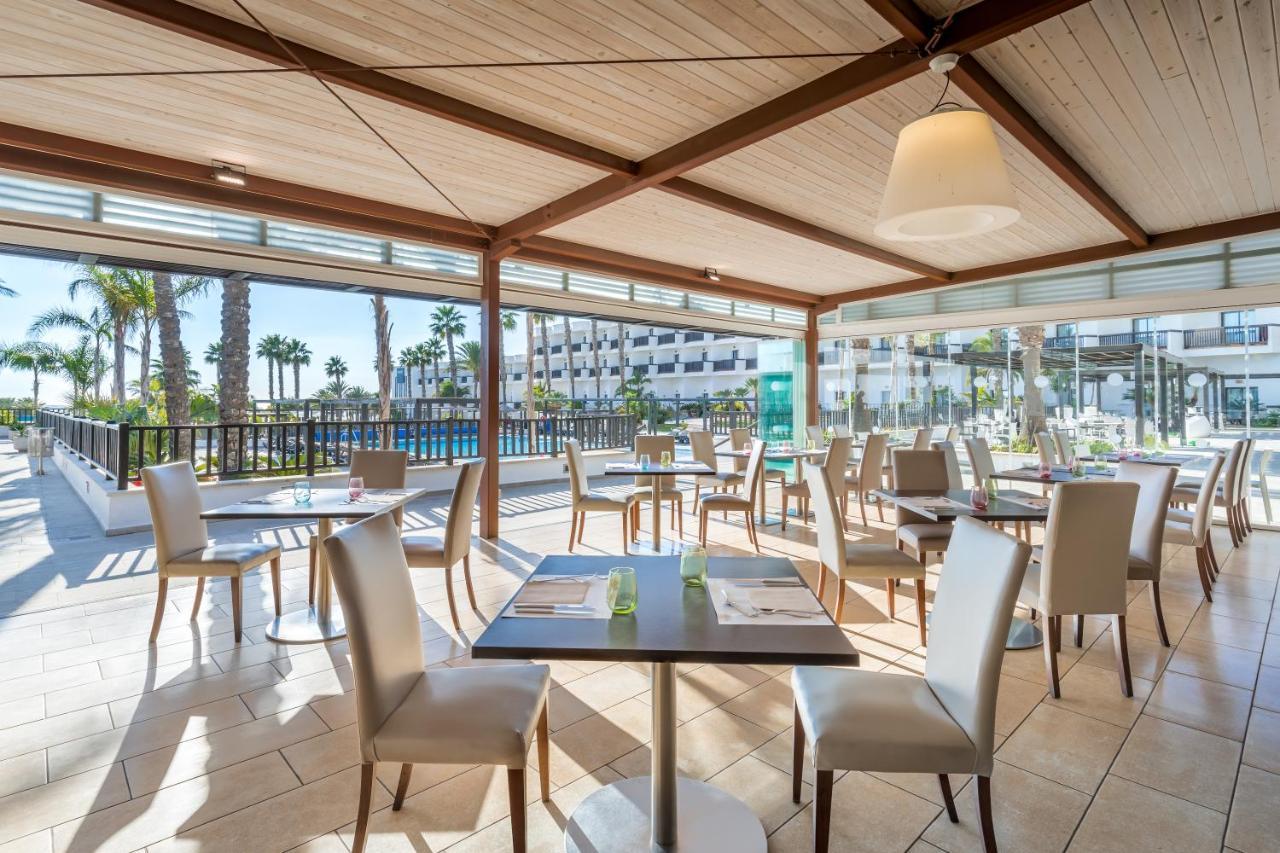 Barcelo Cabo De Gata Hotel Retamar  Bagian luar foto